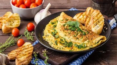 Omelette, on vous raconte le secret de grand-mÃ¨re pour rÃ©aliser cette recette traditionnelle